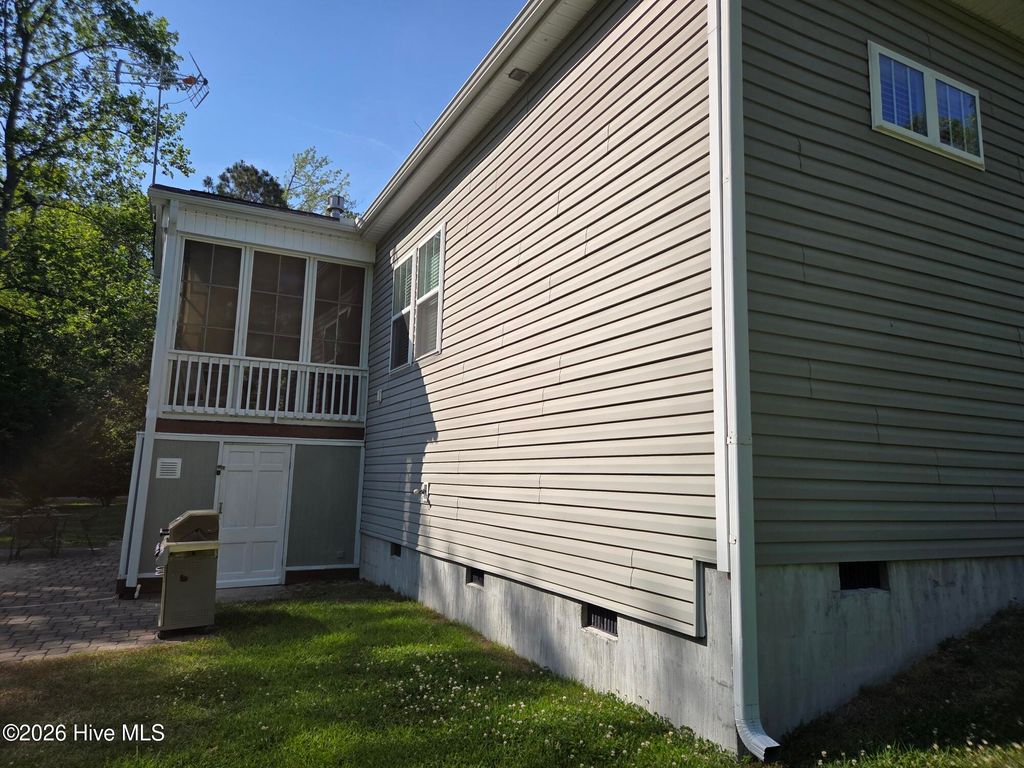 Photo of 99 Thomas Lane, Hampstead, NC 28443 (MLS # 100568128)