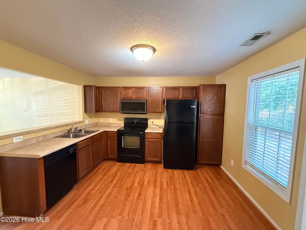 Photo of 131 Cornerstone Place, Jacksonville, NC 28546 (MLS # 100573892)