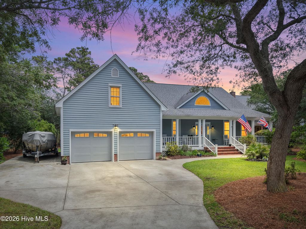 Photo of 1016 Captain Adkins Drive SE, Southport, NC 28461 (MLS # 100574366)