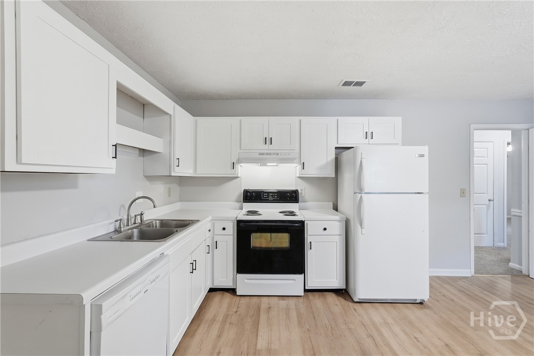 97 & 115 Ivey Street