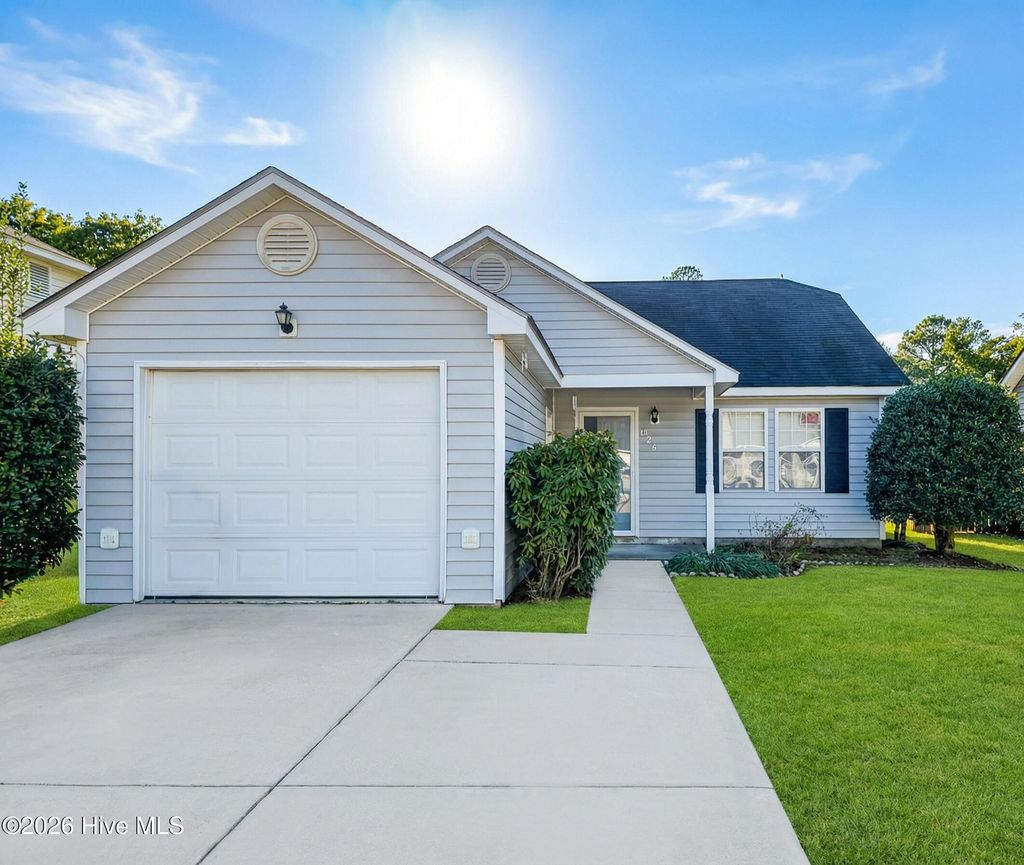 Photo of 207 Oakwood Lane, Elizabeth City, NC 27909 (MLS # 100553832)