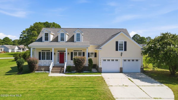 1203 CORAL REEF CT, NEW BERN, NC 28560 - Image 00a44497d9c2d4716d143b7942ce4b52/2354233917