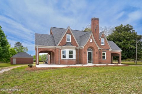 Homes For Sale - 2790 Cokey Road<br/> Rocky Mount, NC 27801