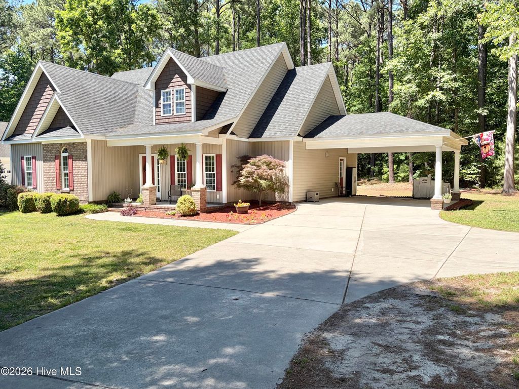 Photo of 5056 Green Hills Road, Rocky Mount, NC 27804 (MLS # 100576319)