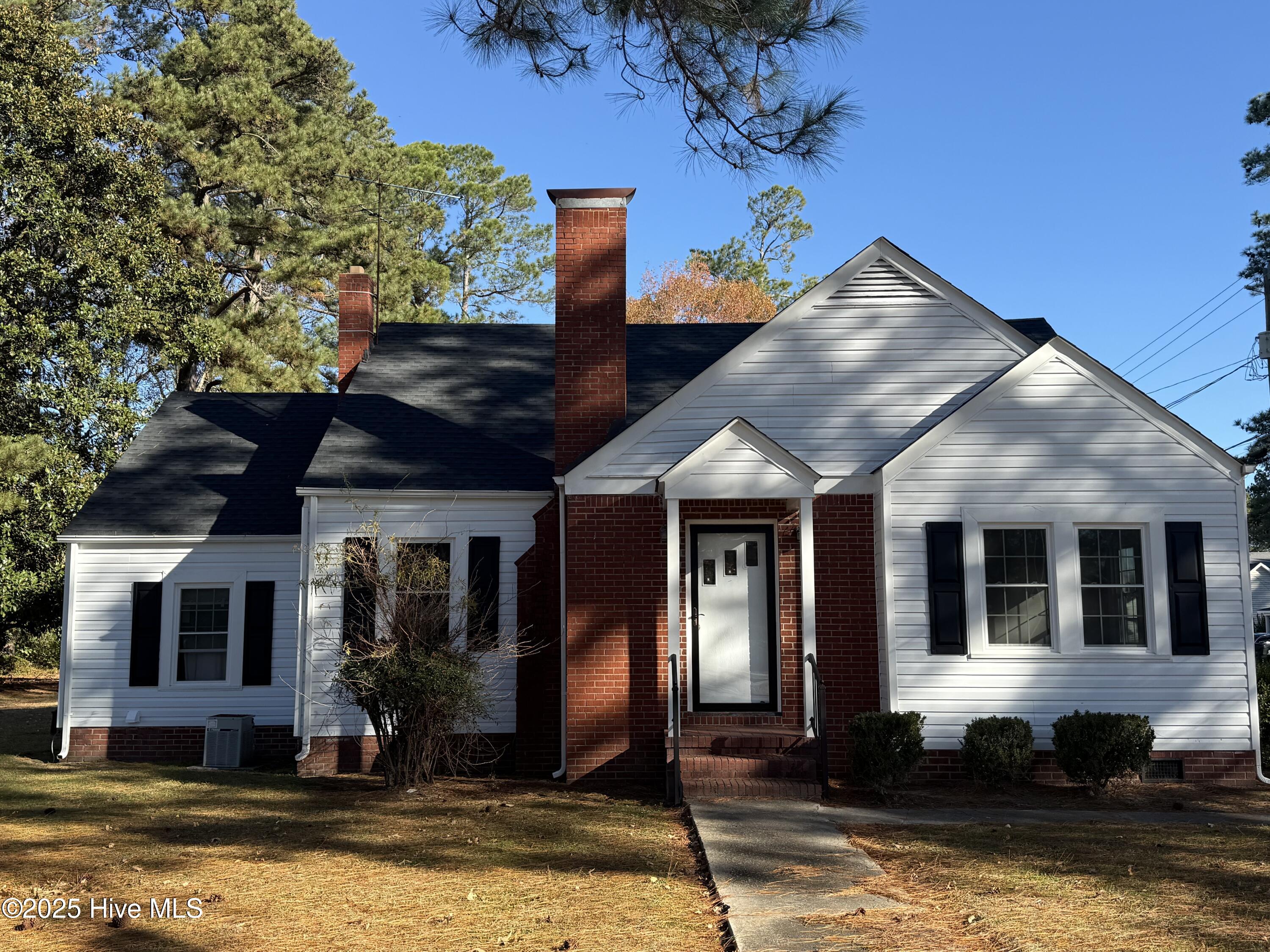 Fremont, North Carolina 27830, United States, 3 Bedrooms Bedrooms, ,1 BathroomBathrooms,Residential,Pending,255772