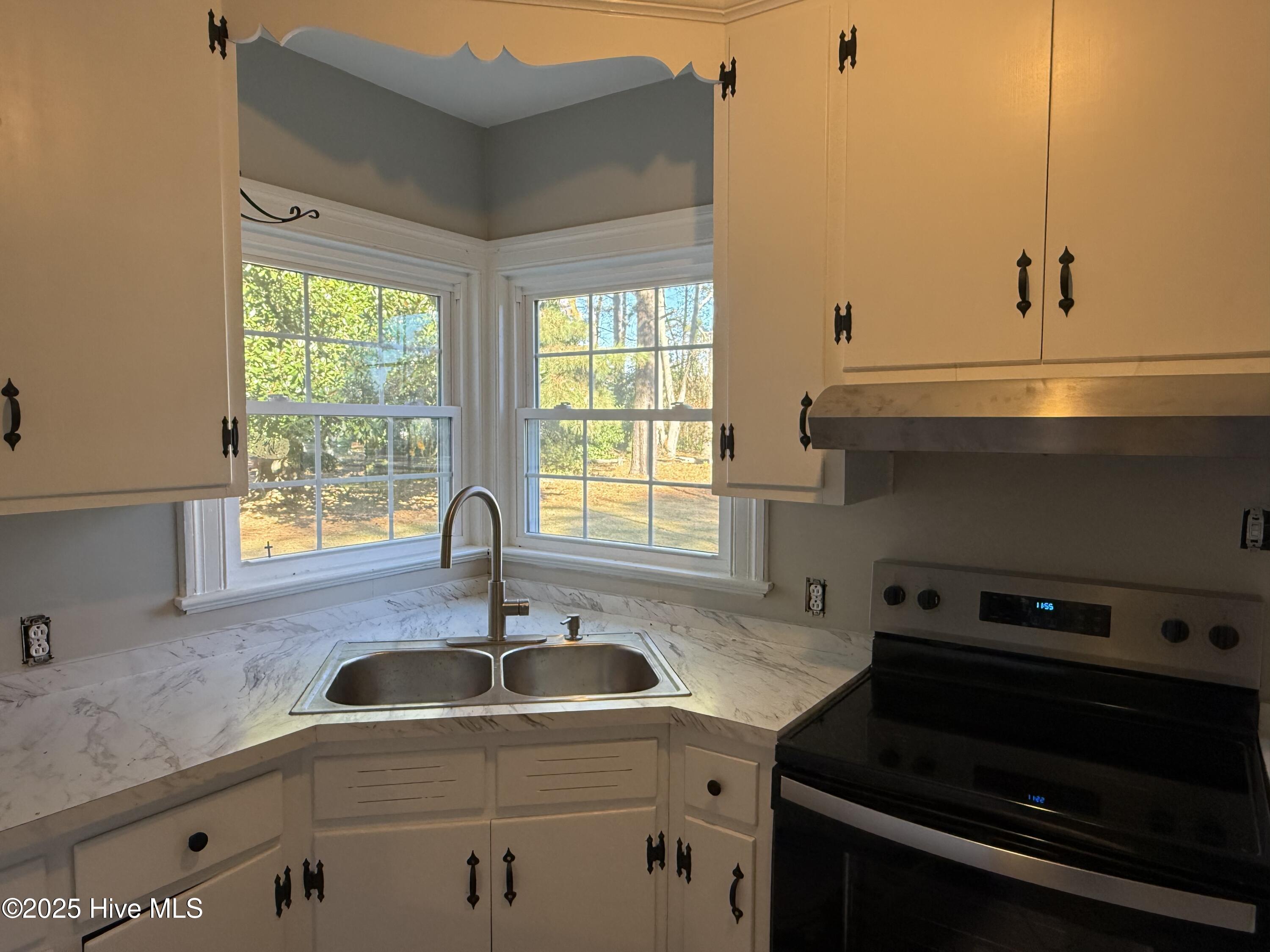 Fremont, North Carolina 27830, United States, 3 Bedrooms Bedrooms, ,1 BathroomBathrooms,Residential,Pending,255772