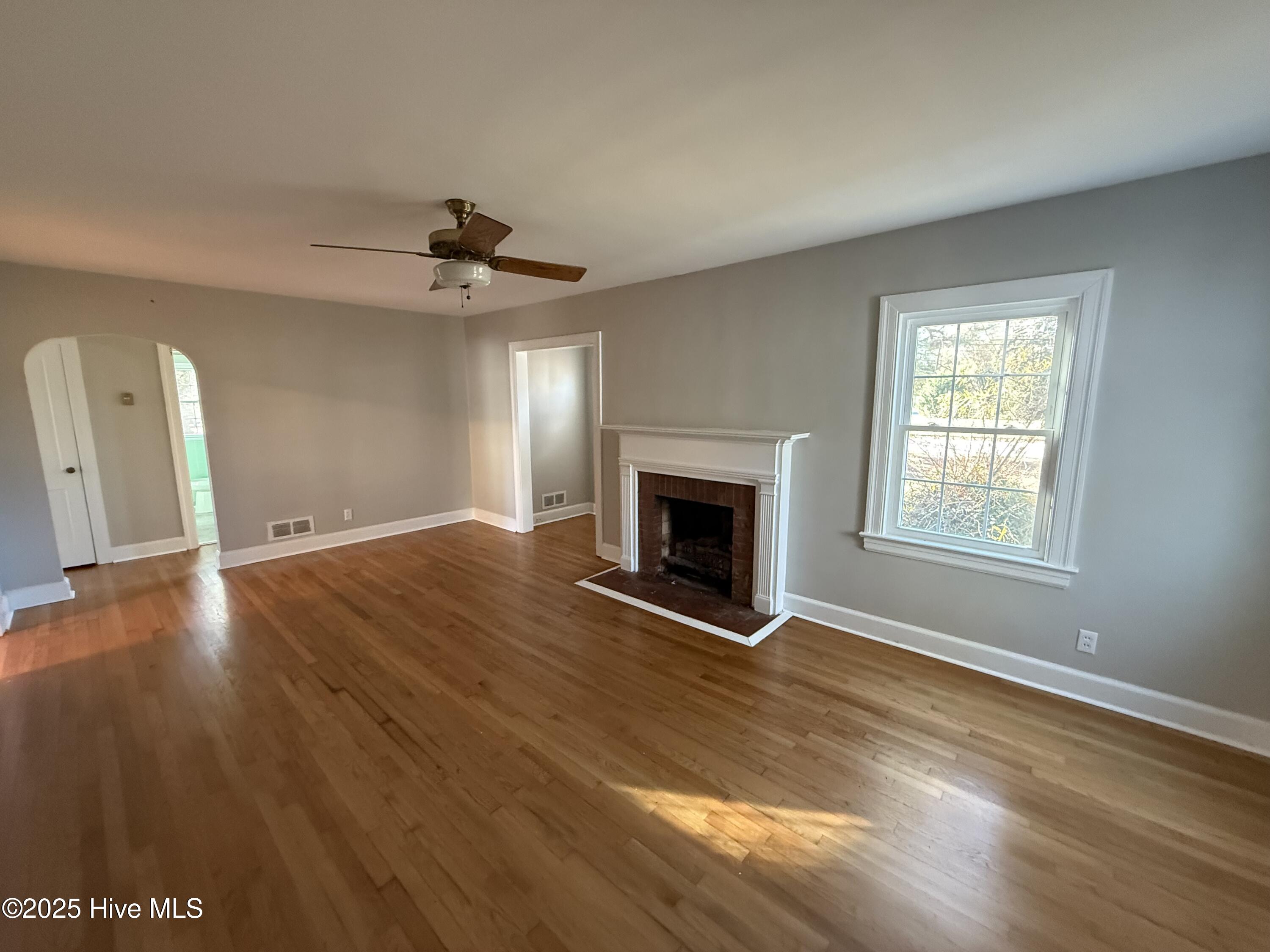 Fremont, North Carolina 27830, United States, 3 Bedrooms Bedrooms, ,1 BathroomBathrooms,Residential,Pending,255772