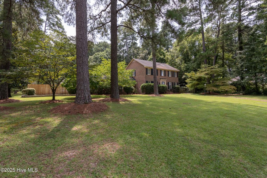 Photo of 401 Martinsborough Road, Greenville, NC 27858 (MLS # 100548633)