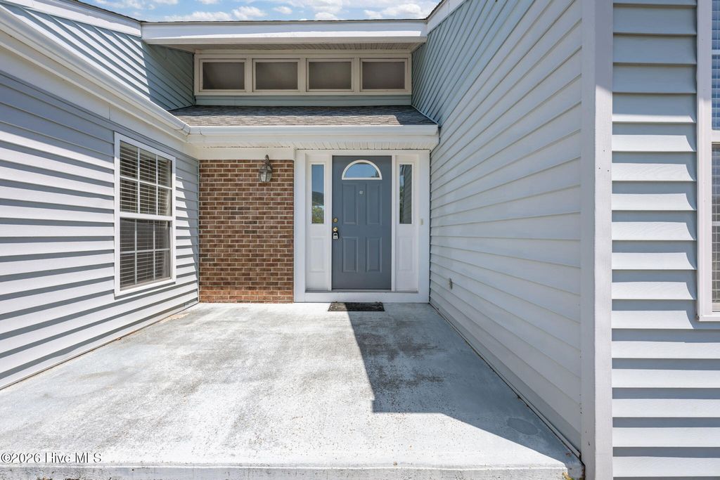 Photo of 6007 Stern Court, New Bern, NC 28560 (MLS # 100570245)