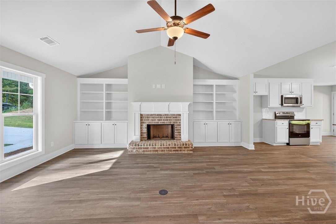 71 Syacmore Drive 20