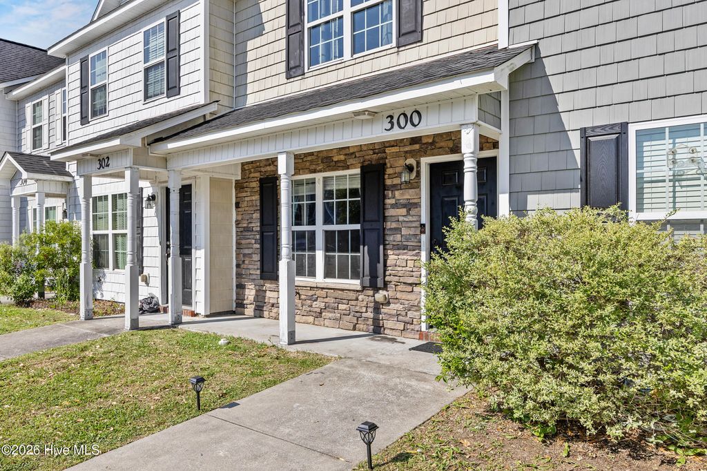 Photo of 300 Caldwell Loop, Jacksonville, NC 28546 (MLS # 100570282)