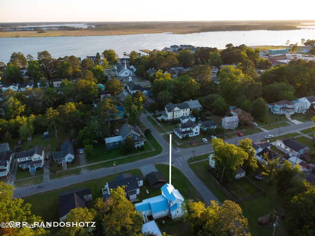 Photo of 436 Edward Street, Belhaven, NC 27810 (MLS # 100586328)
