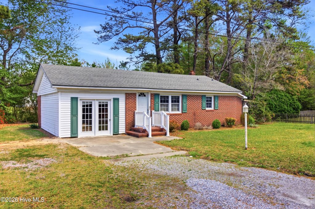 Photo of 107 Marian Avenue, Elizabeth City, NC 27909 (MLS # 100565279)