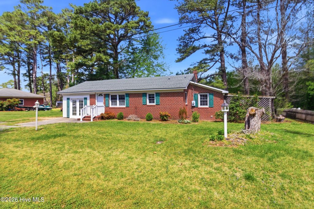 Photo of 107 Marian Avenue, Elizabeth City, NC 27909 (MLS # 100565279)