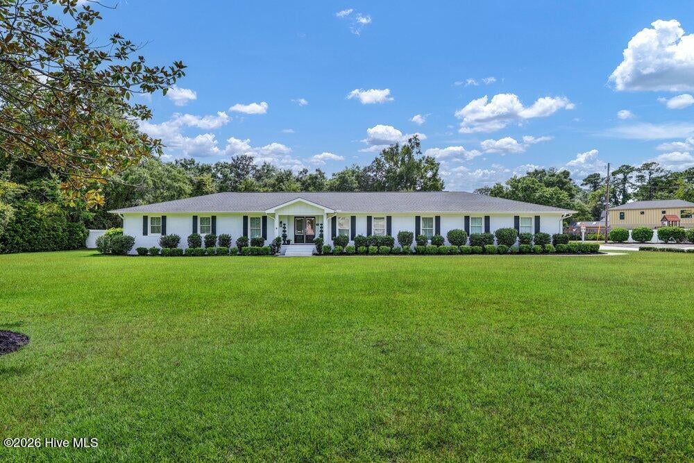 1420 Eastwood Road
