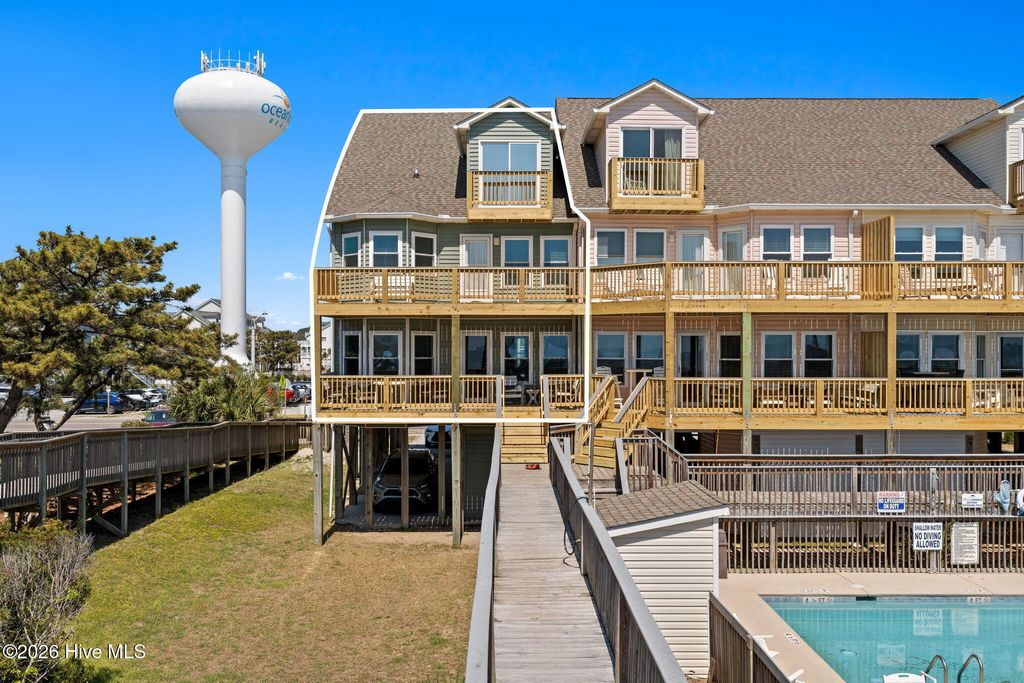 Photo of 271 W First Street #D, Ocean Isle Beach, NC 28469 (MLS # 100564917)