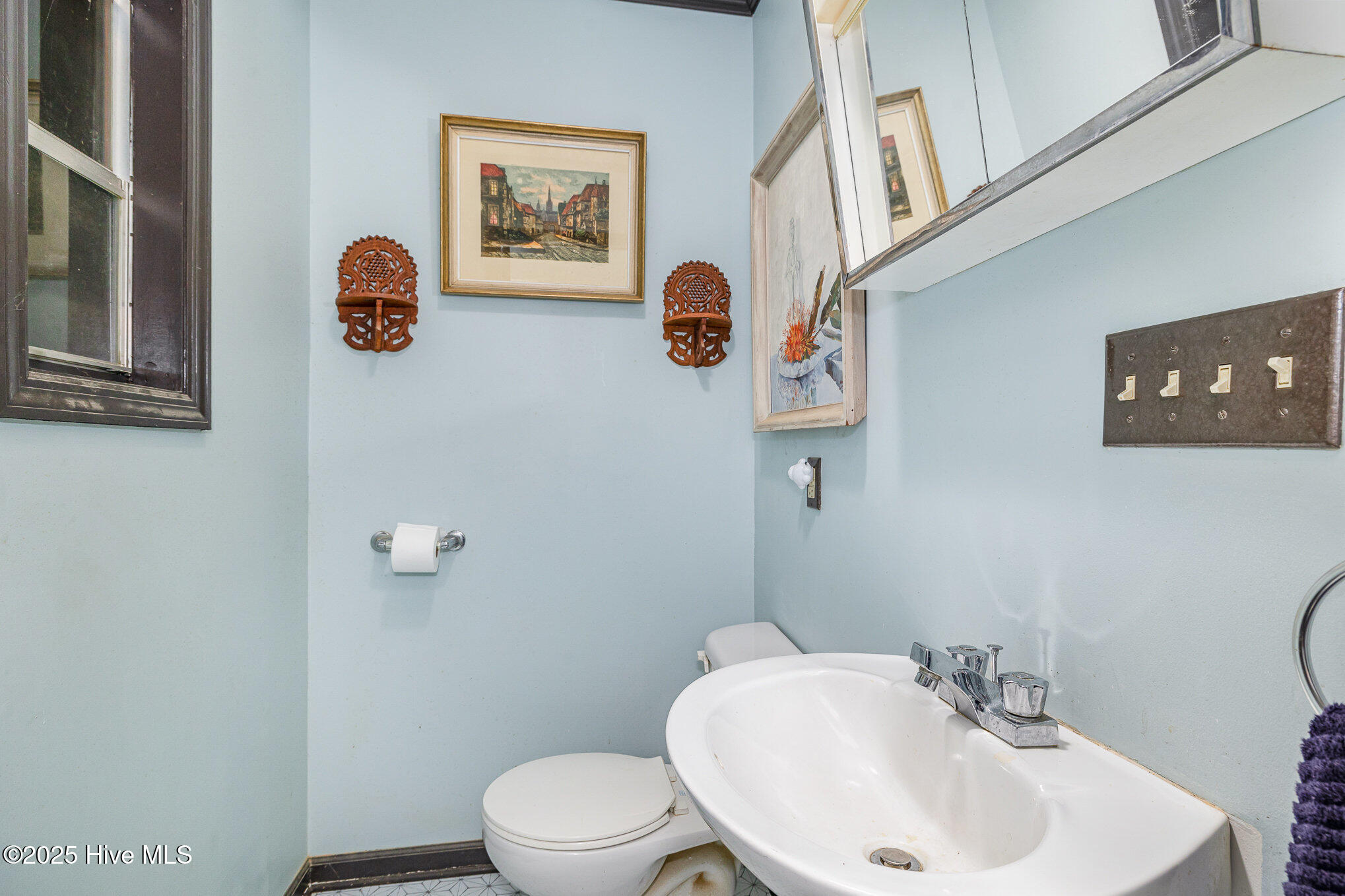 Goldsboro, North Carolina 27530, United States, 4 Bedrooms Bedrooms, ,3 BathroomsBathrooms,Residential,Pending,255705