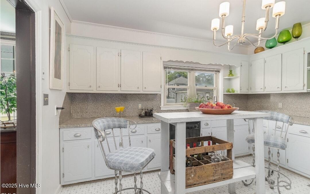 Goldsboro, North Carolina 27530, United States, 4 Bedrooms Bedrooms, ,3 BathroomsBathrooms,Residential,Pending,255705