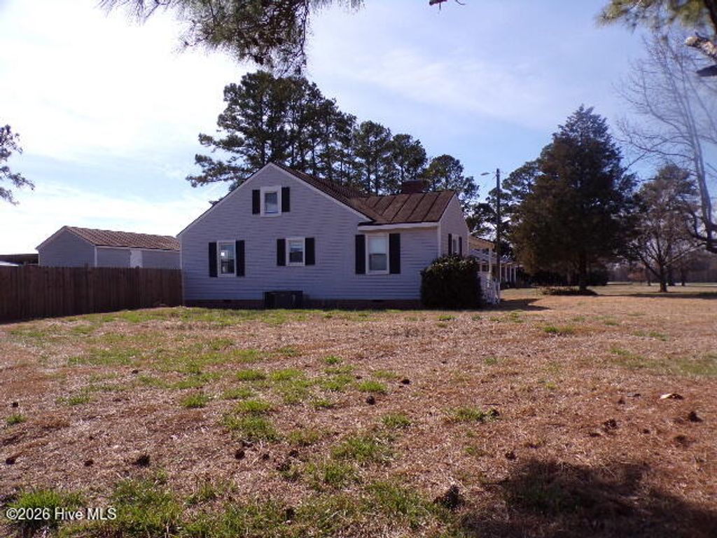 Photo of 5930 Wall Road, Ayden, NC 28513 (MLS # 100567389)
