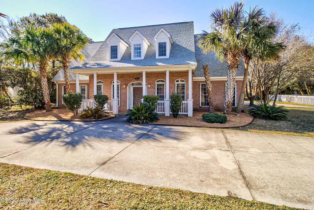 Photo of 613 Clarendon Avenue, Carolina Beach, NC 28428 (MLS # 100576897)