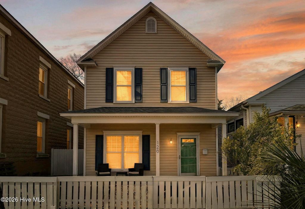 Photo of 120 S 9th Street, Wilmington, NC 28401 (MLS # 100550770)