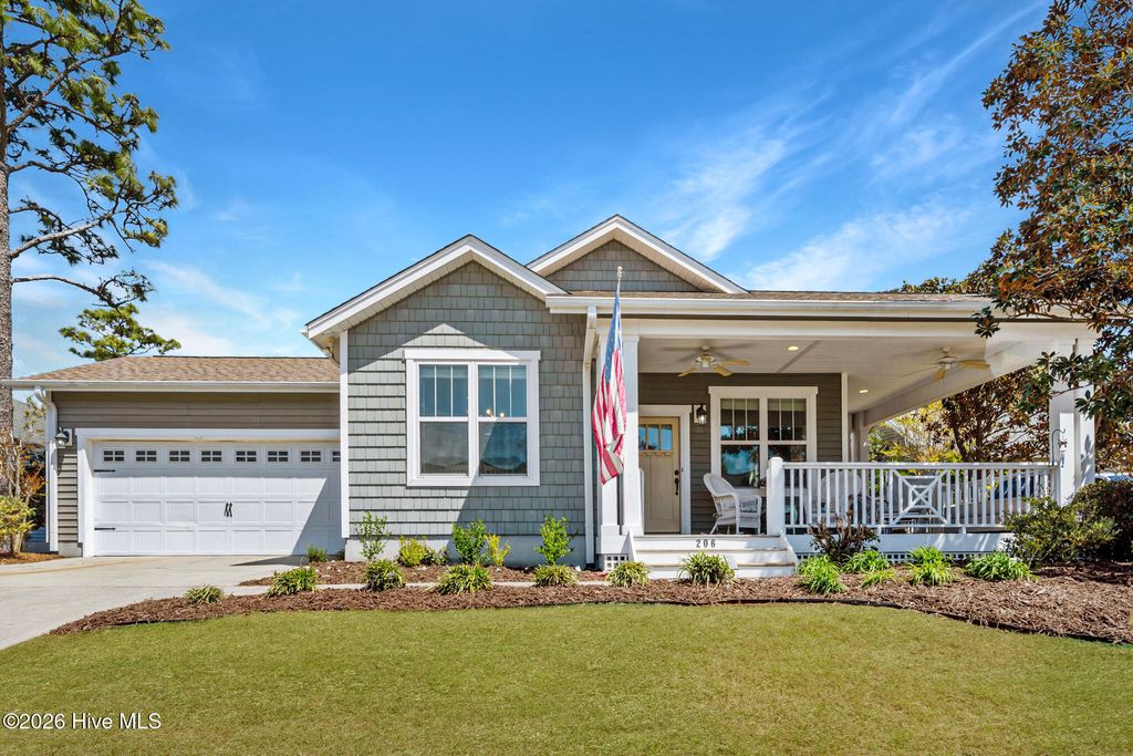 Photo of 206 W Azalea Drive, Holly Ridge, NC 28445 (MLS # 100566521)