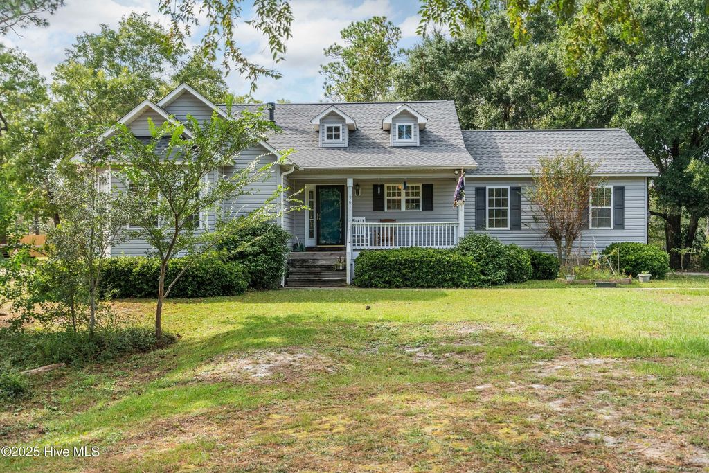 Photo of 1961 Gastonia Road, Southport, NC 28461 (MLS # 100534371)
