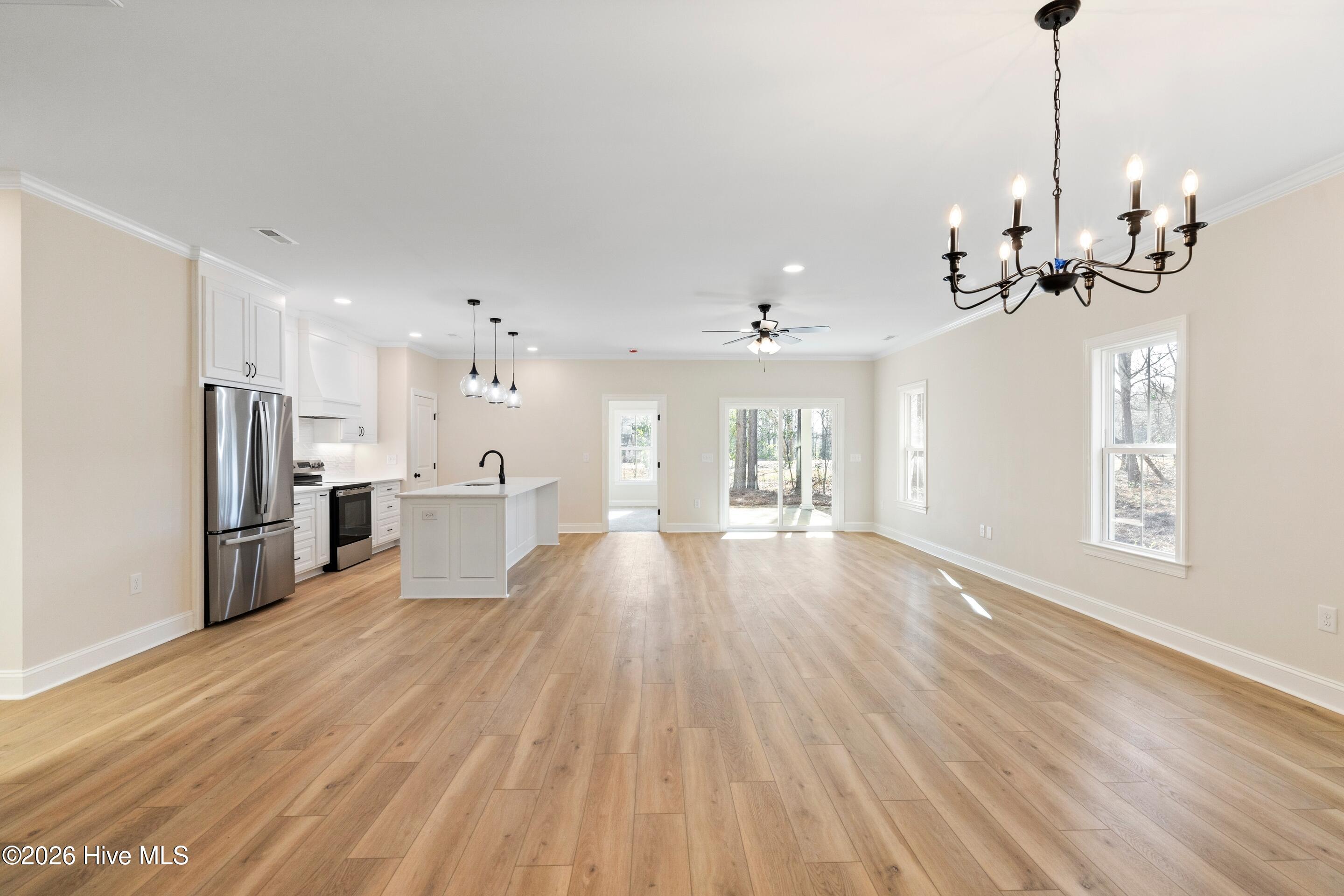 125 Scots Pine Circle