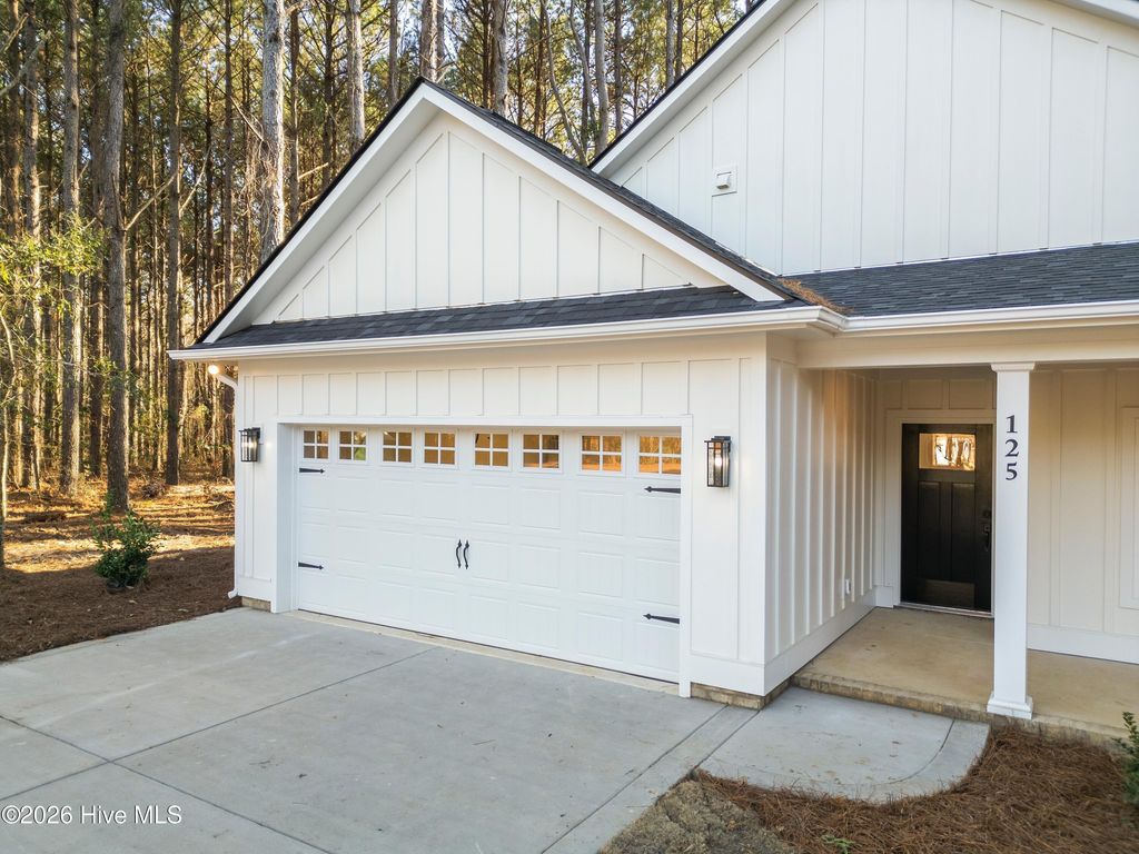 Photo of 125 Scots Pine Circle, Wallace, NC 28466 (MLS # 100548551)