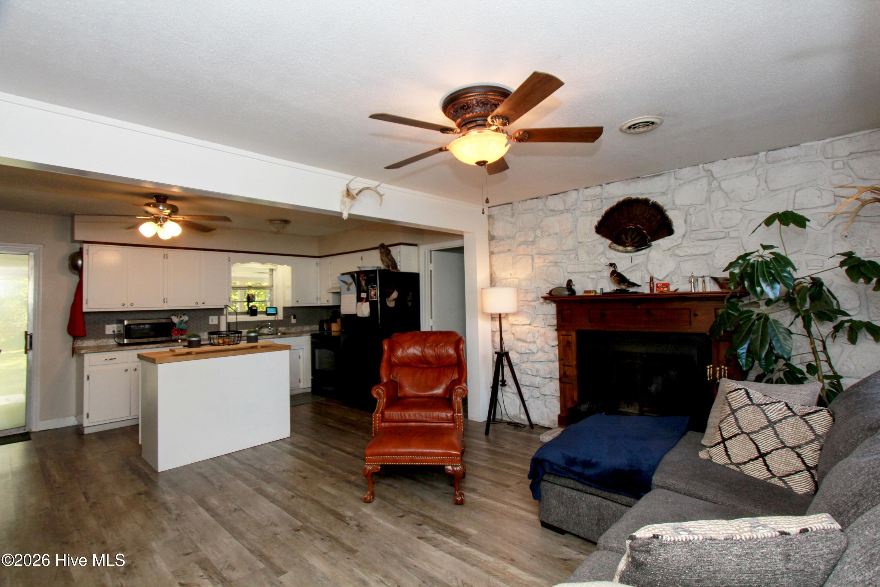 121 Vera Drive