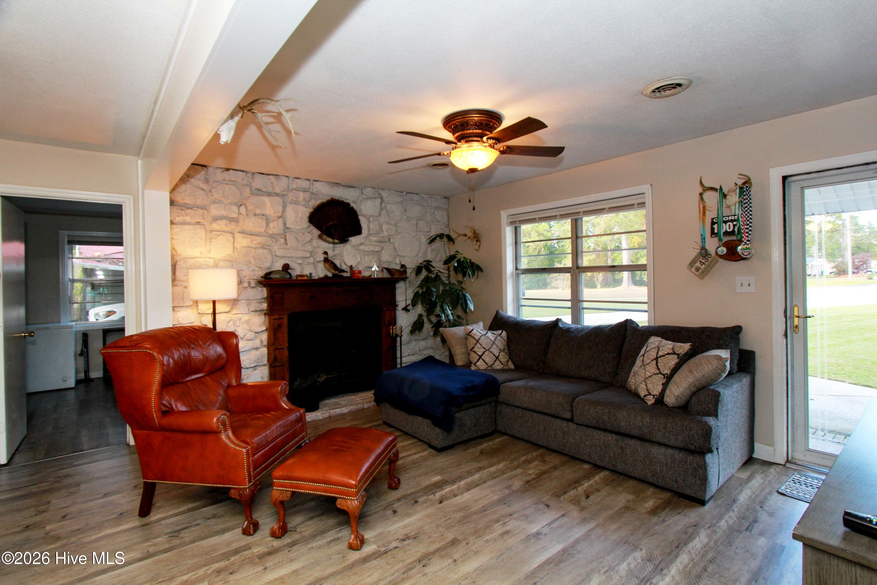 121 Vera Drive