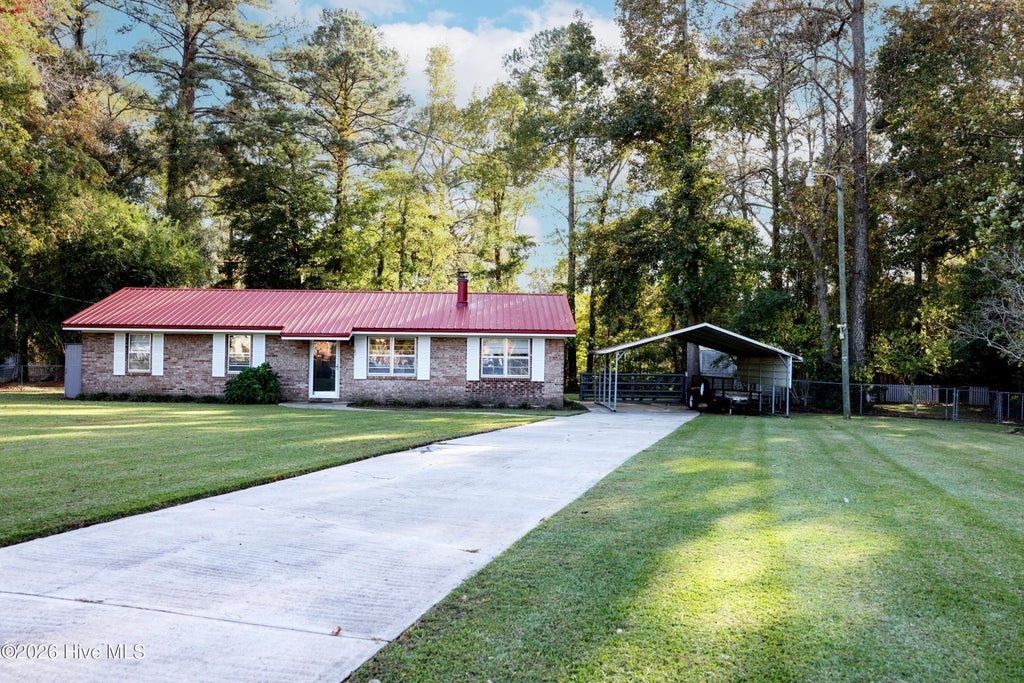 Photo of 121 Vera Drive, Jacksonville, NC 28540 (MLS # 100613384)