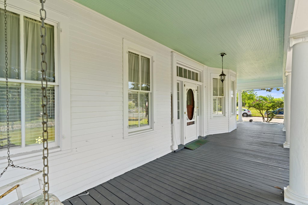 Photo of 401 W Broad Street, Louisville, GA 30434 (MLS # 100605586)