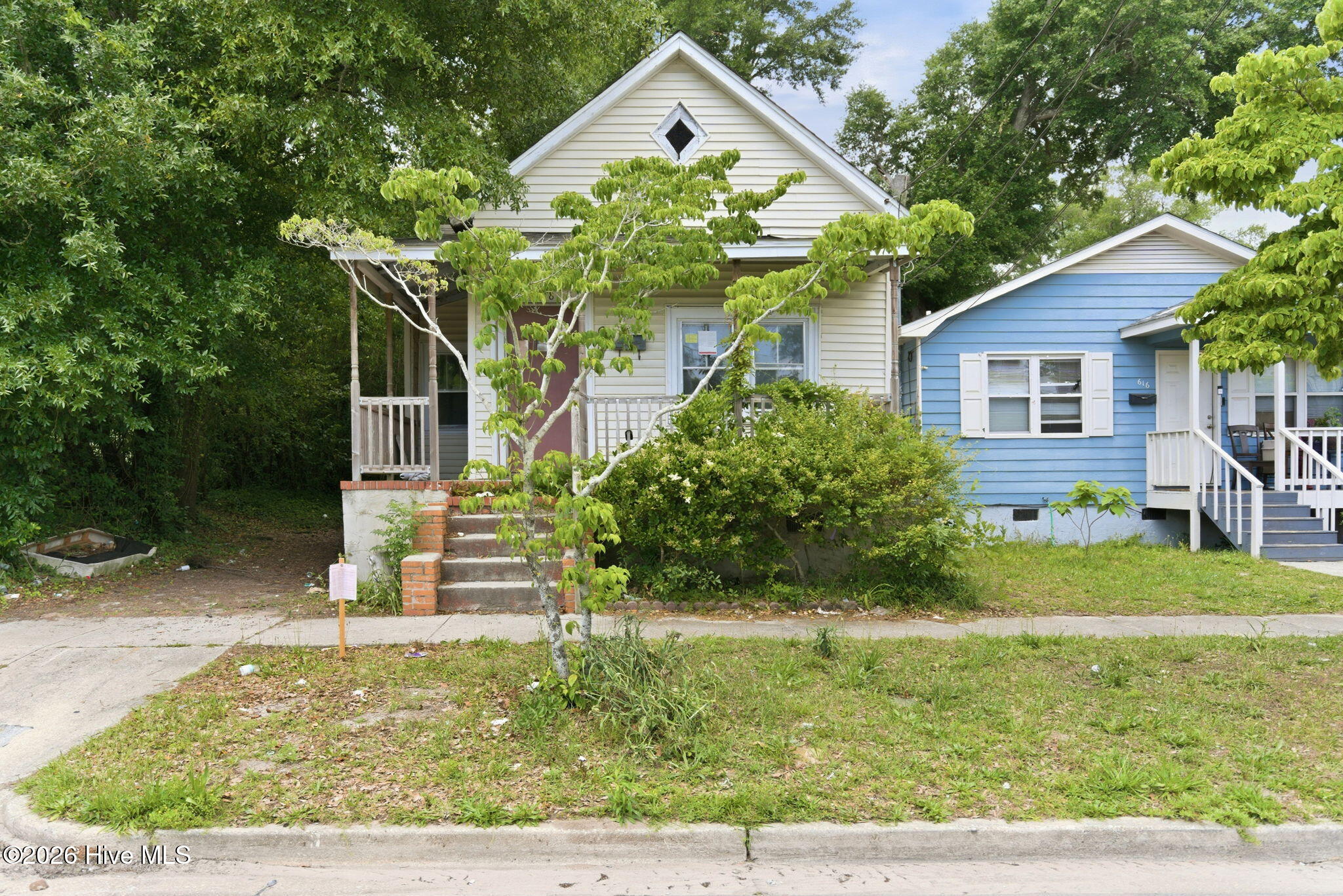 618 S 11th Street