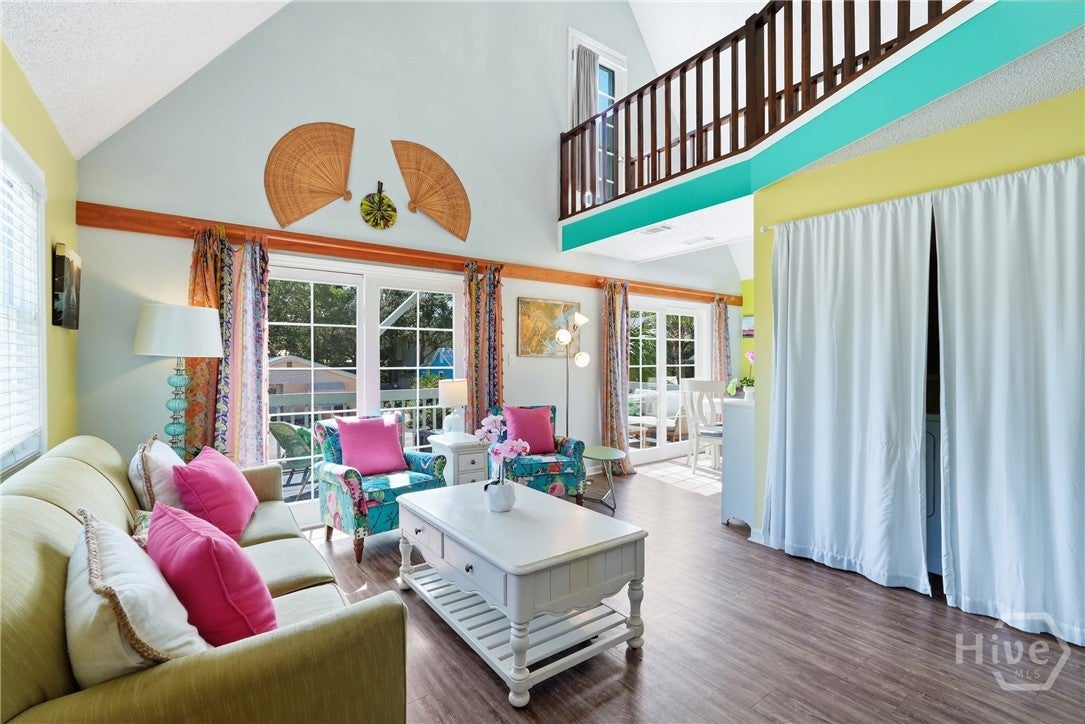 3 Miller Avenue