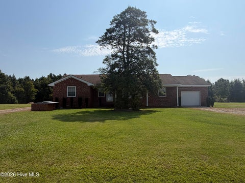 Photo of 406 Woodruff Road, Selma, NC 27576 (MLS # 100604689)