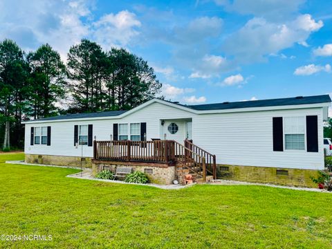 Homes For Sale - 1331 Nixon Road<br/> Autryville, NC 28318