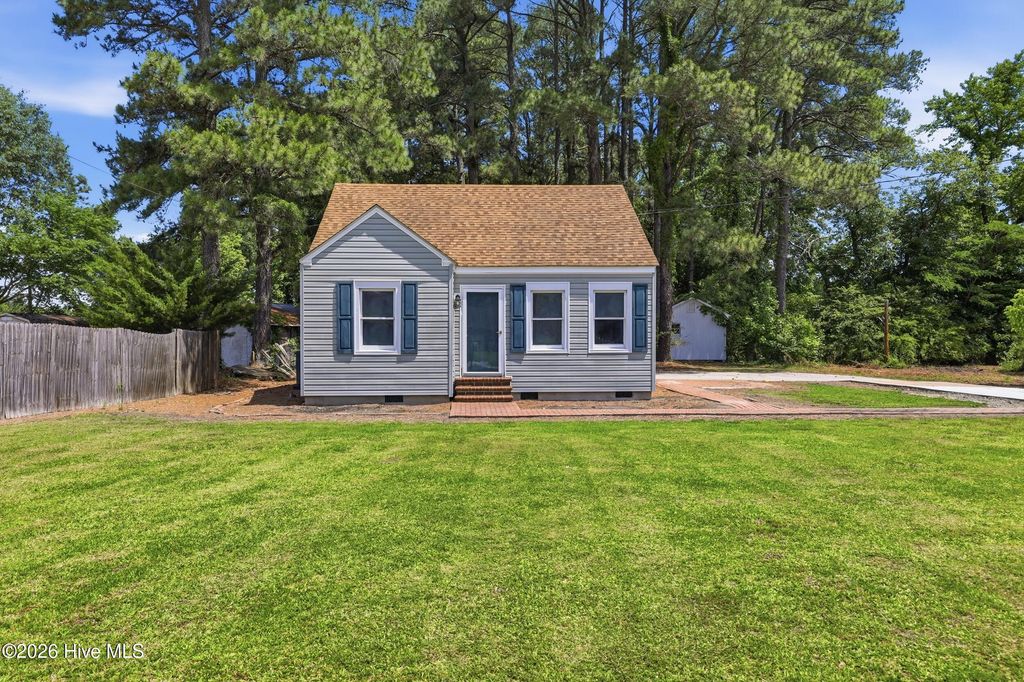 Photo of 1120 Northside Road, Elizabeth City, NC 27909 (MLS # 100574375)