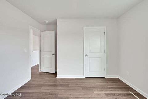 Tiny photo for 1221 Inner Banks Lane #464, Jacksonville, NC 28546 (MLS # 100546498)