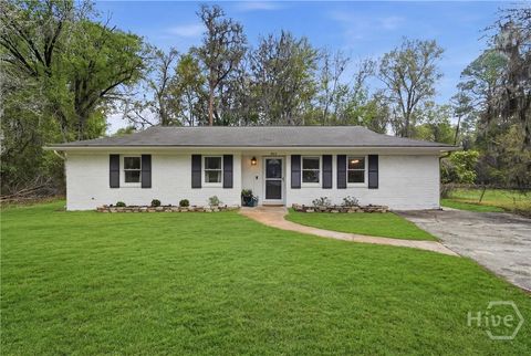 Homes For Sale - 824 Kelly Drive Dr<br/> Liberty County, Hinesville, GA 31313