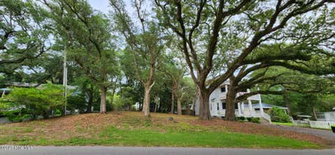Vacant Land For Sale - 716 N Atlantic Avenue<br/> Southport, NC 28461