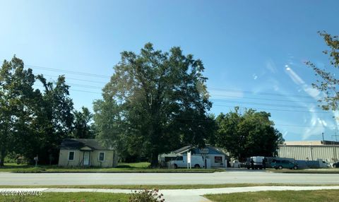 2749 Richlands Highway Jacksonville NC 28540