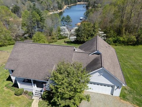 Homes For Sale - 210 Canal Lake Road<br/> Union County, Blairsville, GA 30512