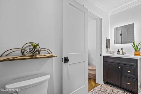 Tiny photo for 618 N Topsail Drive, Surf City, NC 28445 (MLS # 100560357)