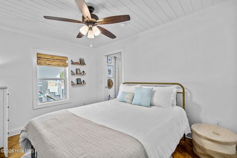 Tiny photo for 618 N Topsail Drive, Surf City, NC 28445 (MLS # 100560357)