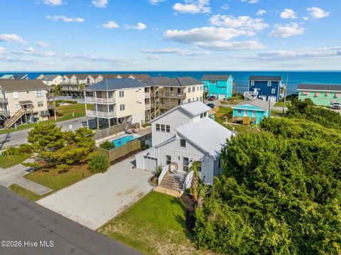 Tiny photo for 618 N Topsail Drive, Surf City, NC 28445 (MLS # 100560357)