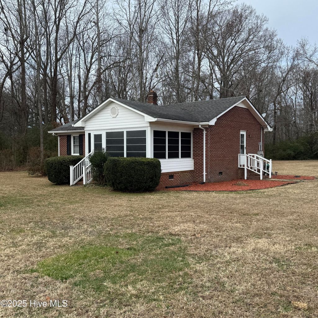 Photo of 233 Burnt Mill Road, Edenton, NC 27932 (MLS # 100546736)