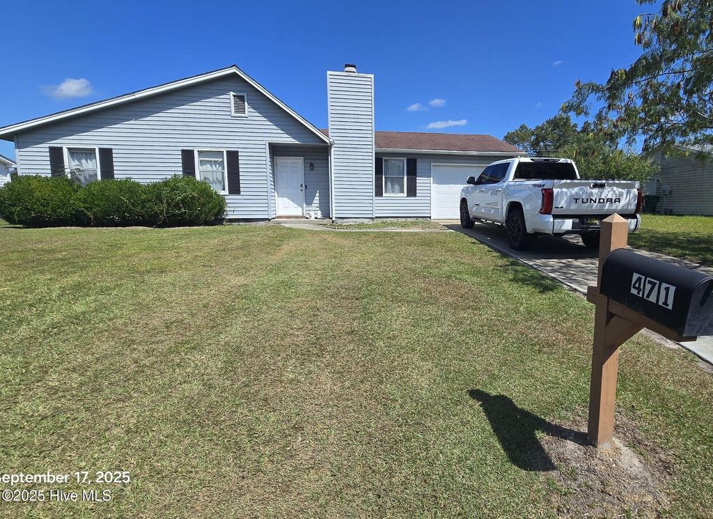 Photo of 471 Hunting Green Drive, Jacksonville, NC 28546 (MLS # 100533606)