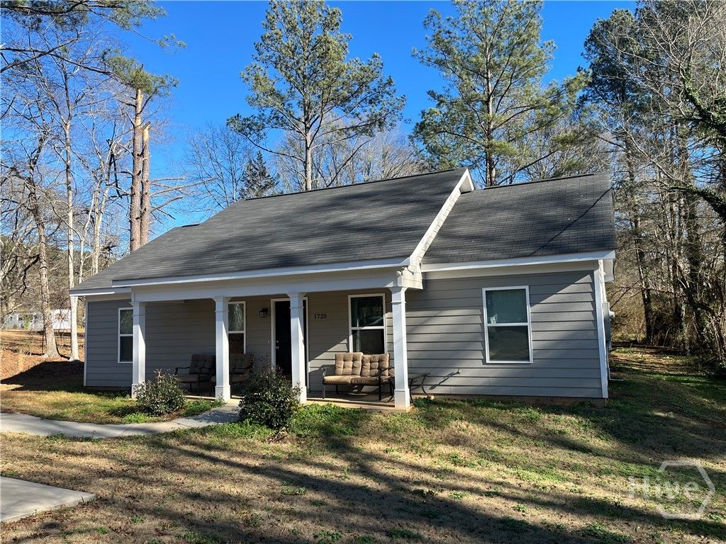 Photo of 1725 Cherokee Road, Winterville, GA 30683 (MLS # CL343999)