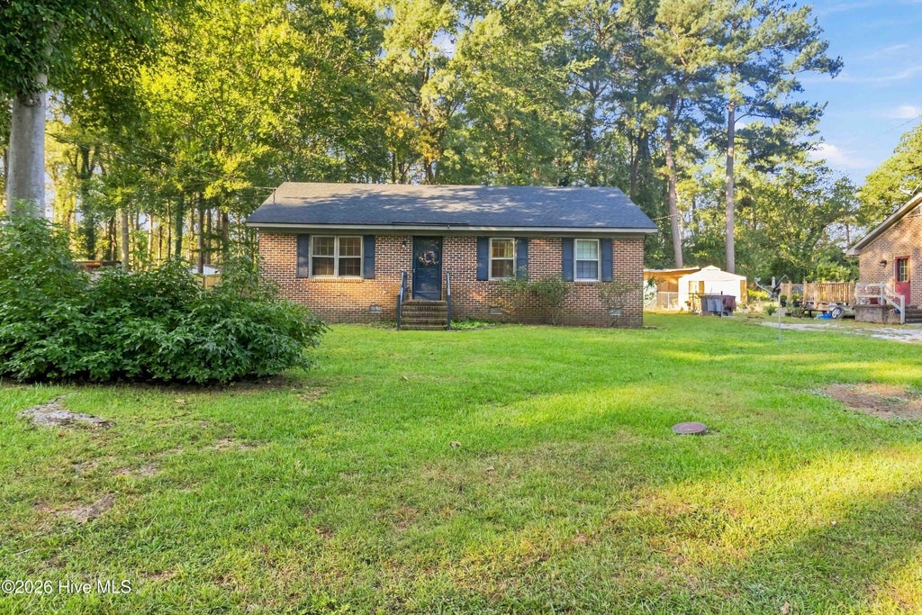 Photo of 816 Evergreen Road, Rocky Mount, NC 27803 (MLS # 100608282)